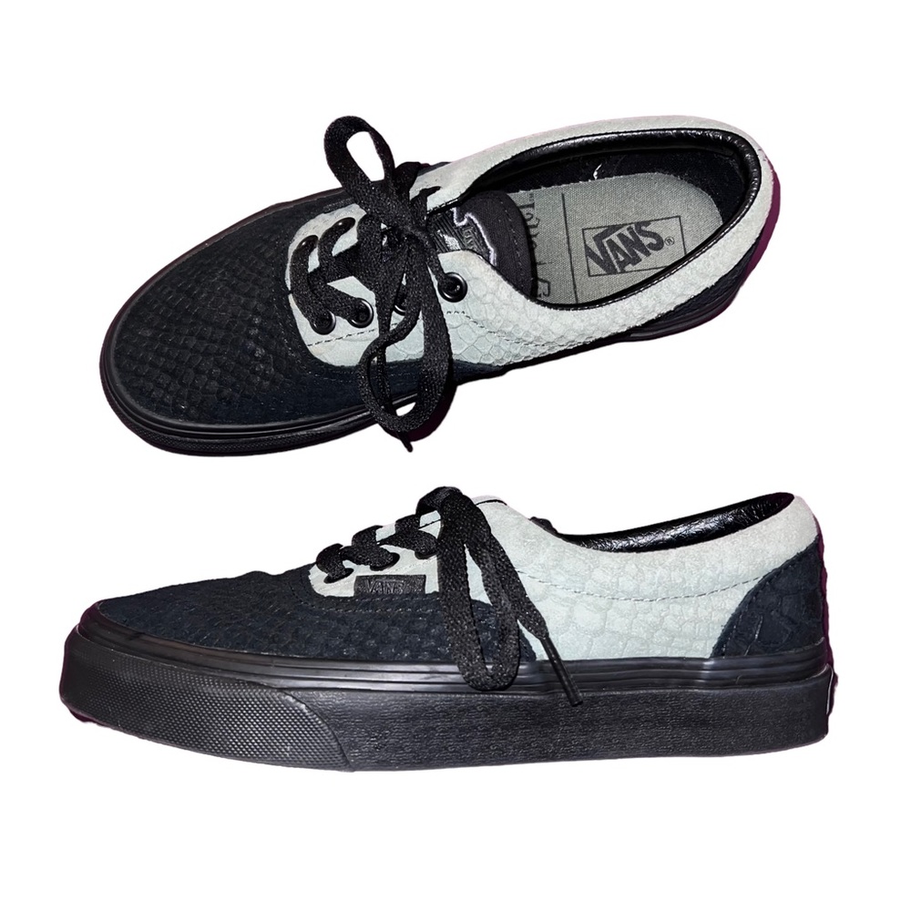 VANS Harry Potter Unisex Slytherin Snake Sneakers